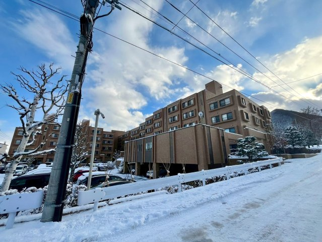 ヴィルヌーブ山の手2の外観