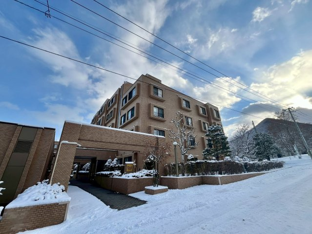 ヴィルヌーブ山の手2の外観