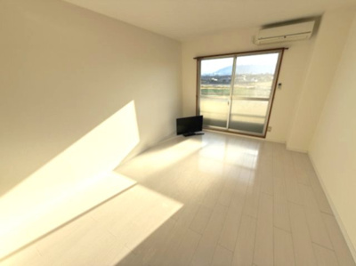 【寝室】 | せせらぎハイツ