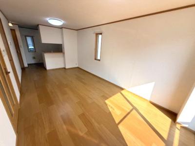 【居間・リビング】 | キャプリコートＢ | リビングです