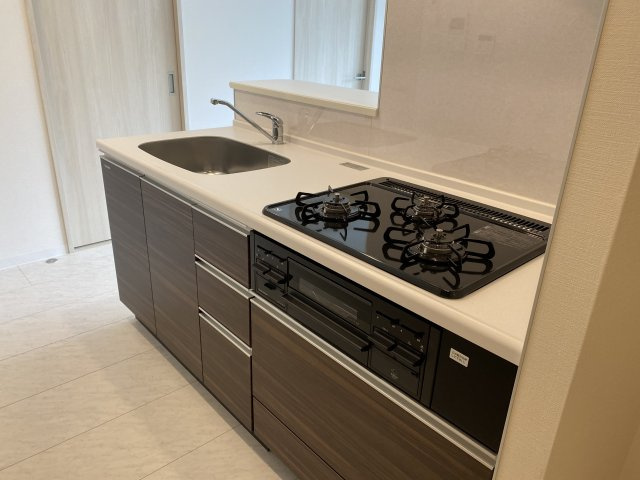 ＪＵ　ＴＯＷＥＲ　ＦＲＯＮＴ　北斎Ｓｔのキッチン