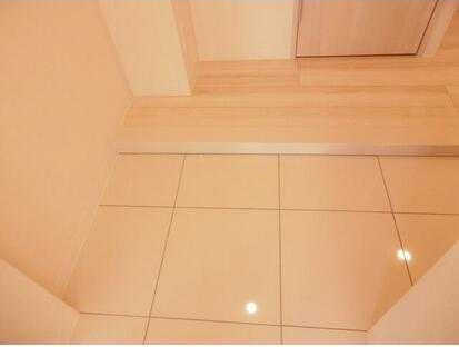 ＪＵ　ＴＯＷＥＲ　ＦＲＯＮＴ　北斎Ｓｔの玄関