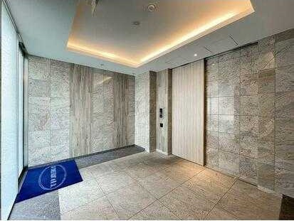 ＪＵ　ＴＯＷＥＲ　ＦＲＯＮＴ　北斎Ｓｔのエントランス