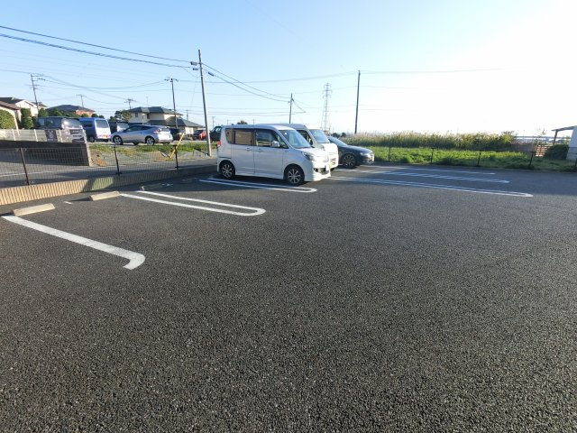 【駐車場】