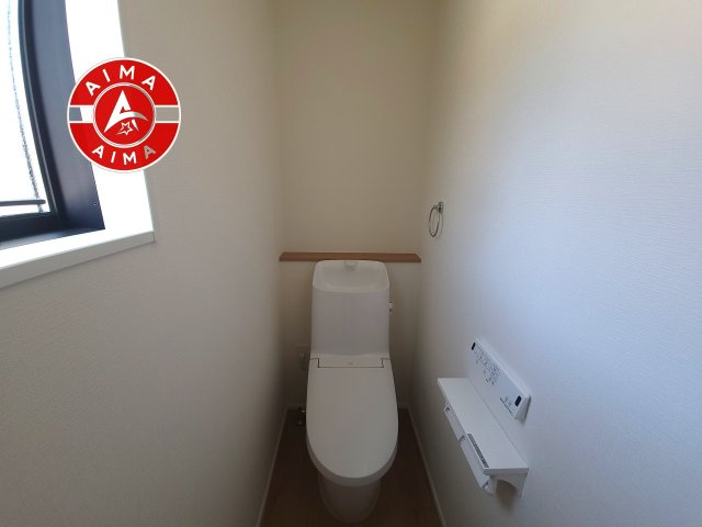 福岡市南区弥永2丁目第3-2棟（1号棟）のトイレ|温水洗浄便座を完備しております。2ヶ所にトイレがあるのは朝の慌ただしい時間も安心です。