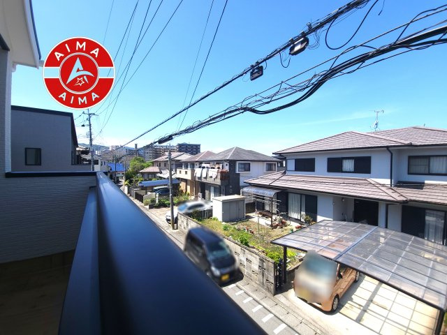 福岡市南区弥永2丁目第3-2棟（1号棟）の展望|窓から緑が見える物件も魅力的です。