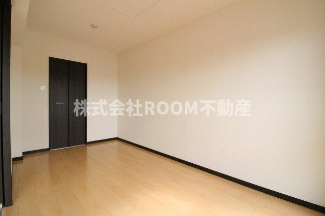 Still上東の寝室|落ち着いた色調の寝室です