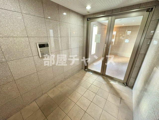 サンシアルザ上前津のエントランス