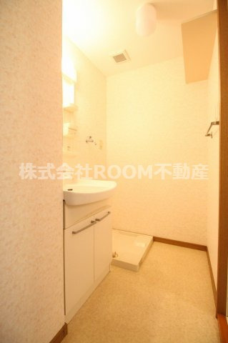 エスポワールはるかの洗面所|脱衣スペースもあります