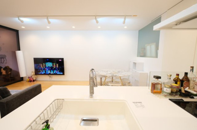 【居間・リビング】 | 小田急コアロード六本木フロンテ