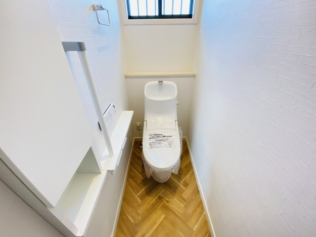 瑞穂市 別府（穂積駅） 2階建のトイレ|1階トイレ