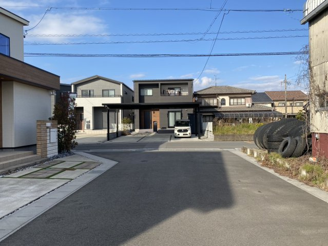 瑞穂市 別府（穂積駅） 2階建の周辺|前面道路