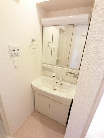 【独立洗面台】