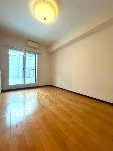 ダイアパレスザ・ワンハンドレッドシティ旭ヶ丘の洋室