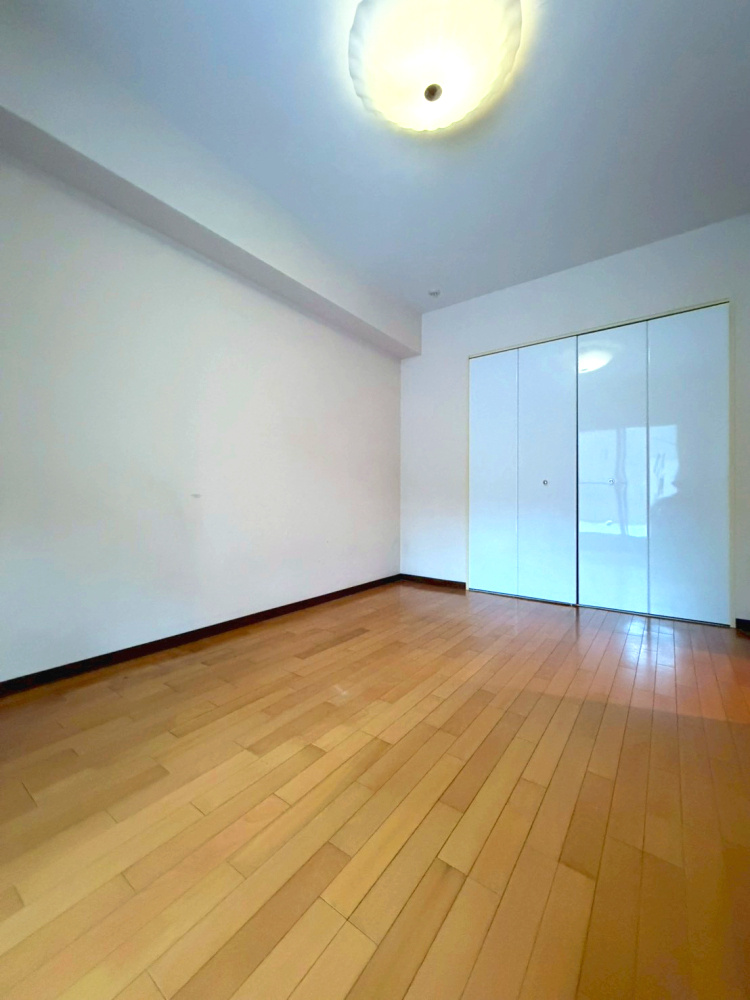 ダイアパレスザ・ワンハンドレッドシティ旭ヶ丘の洋室