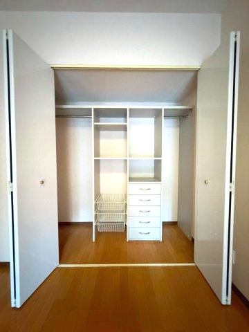 ダイアパレスザ・ワンハンドレッドシティ旭ヶ丘の収納