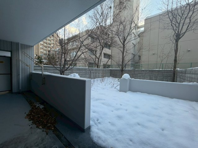 ダイアパレスザ・ワンハンドレッドシティ旭ヶ丘のバルコニー