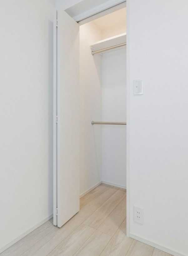 アジールコート三宿テラス　礼金0　ペット相談　新築の収納