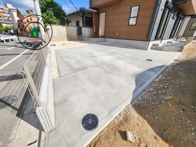 福岡市城南区東油山2丁目第1-2棟（1号棟）の駐車場|駐車場になります。