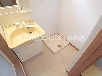 【洗面所】 | レジデンス・テラ | 広い洗面スペース