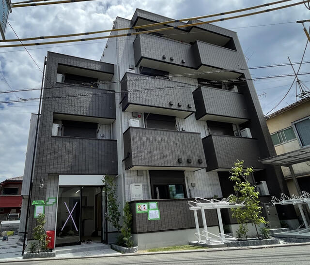 府中市小柳町１丁目の賃貸マンションの外観