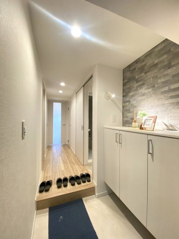 ファミール月寒の玄関