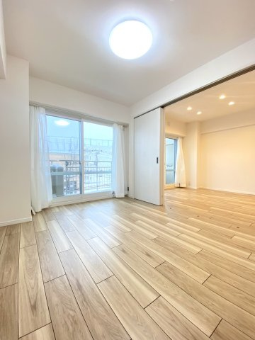 ファミール月寒の居間・リビング