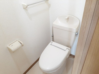 【トイレ】 | コーポ・アンソレイエ