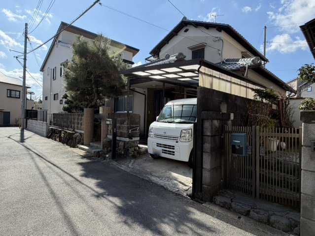 生駒市小平尾町戸建ての外観