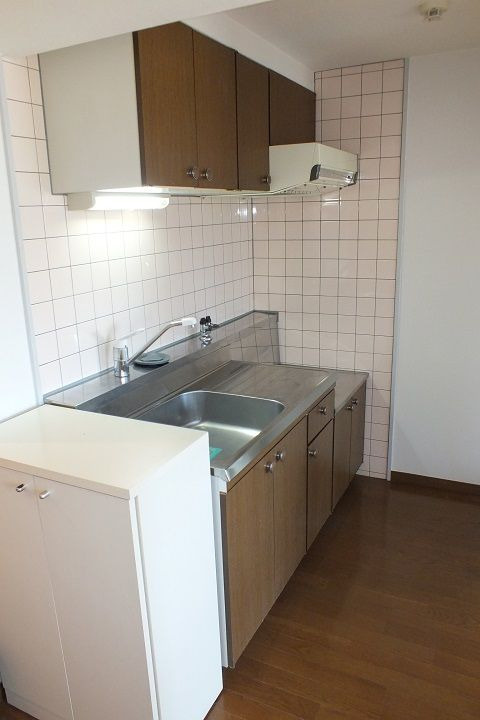 セルフィーユ今川のキッチン