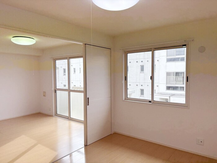 プラム クレインの内装|南洋室