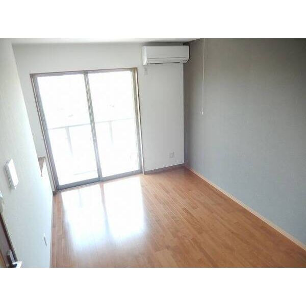 セーブル六本松南の居間・リビング