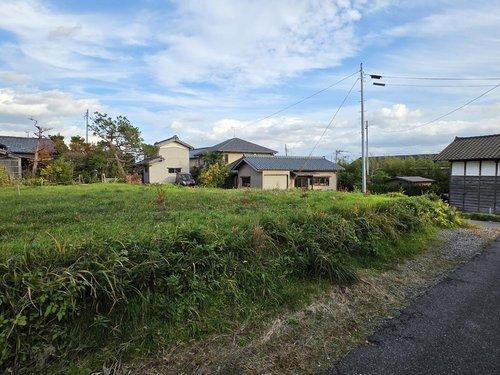 東区松崎2丁目の前面道路含む現地写真