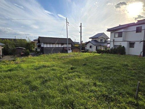 東区松崎2丁目の前面道路含む現地写真