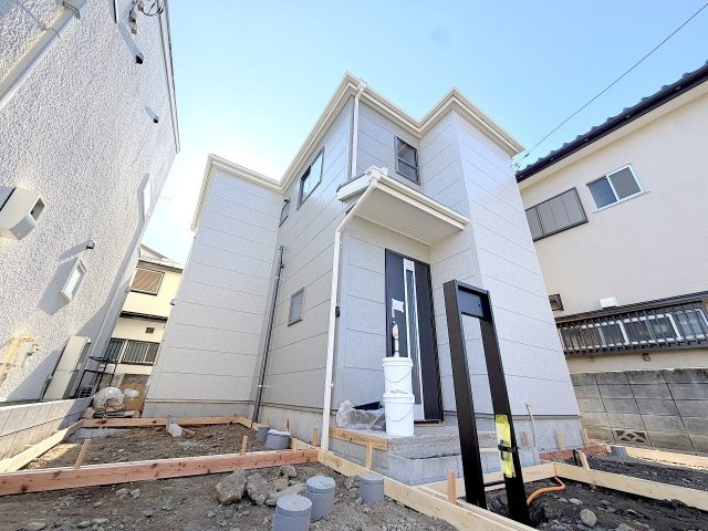 昭島市中神町2丁目  新築戸建の外観