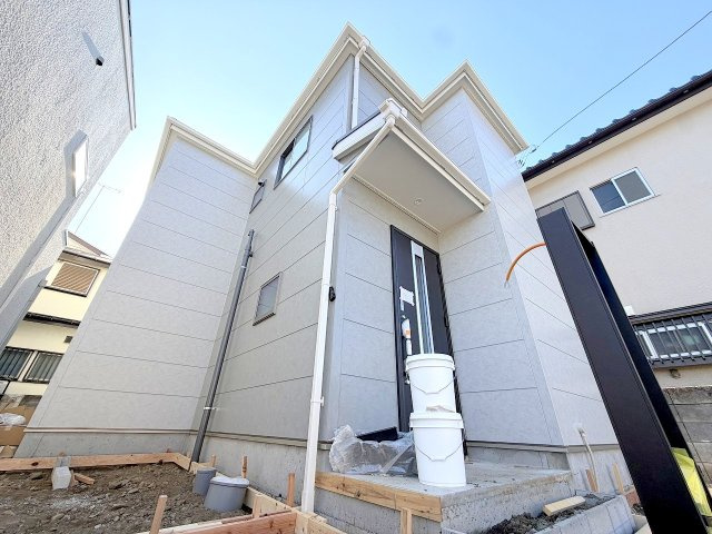 昭島市中神町2丁目  新築戸建の外観