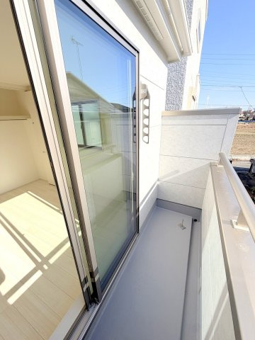 昭島市中神町2丁目  新築戸建のバルコニー