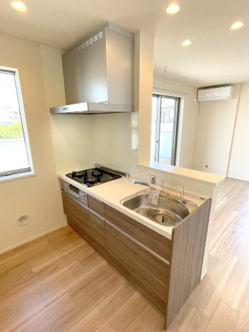 ヘーベルメゾン阿佐ヶ谷のキッチン|★グリル付きガス3口システムキッチン★