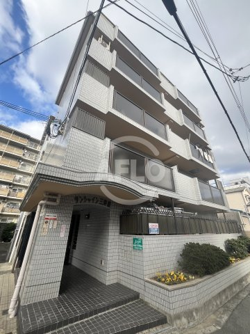 サンシャイン三津屋