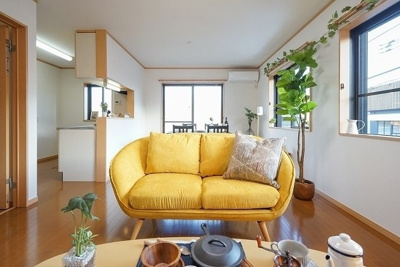 【居間・リビング】 | カサ・コリーナ | 家具・家電はつきません。