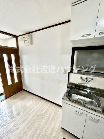 矢田貸家の内装