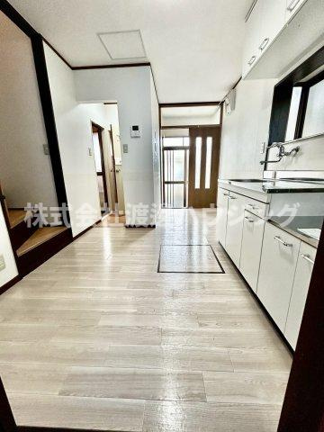 矢田貸家の居間・リビング