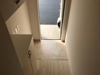 【玄関】 | ユニヴェール宮代 | 玄関