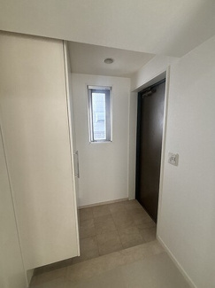 【玄関】 | クオリア代々木 | 玄関