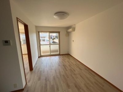 【居間・リビング】 | グリーンフォレスト | リビング