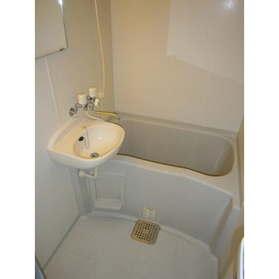 【内装】 | アセット・デーク