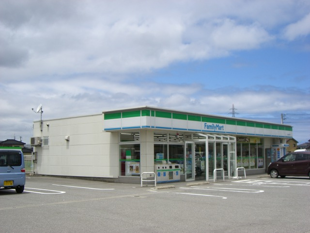 ヒューマックス中冨居の周辺|ファミリーマート富山綾田町店まで1,466ｍ