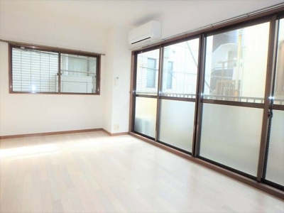 【居間・リビング】 | 昭花園ビル