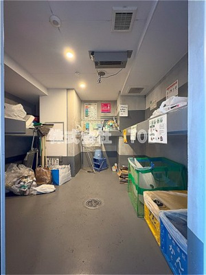 【その他共用部分】 | レジディア笹塚Ⅲ | 2F　ゴミ捨て場