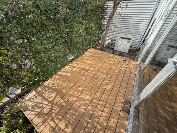 セボンヴェルディア二子玉川のバルコニー|リビングと繋がるウッドデッキがることで、お部屋が広く感じます♪
１階ですが、明るい陽が差し込みます！！